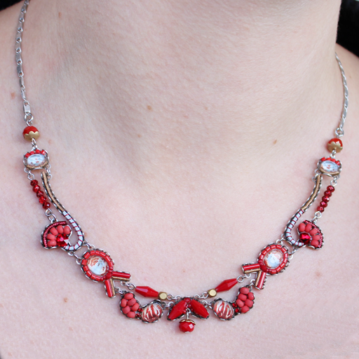 Ayala_Bar_Red_Roses_Necklace