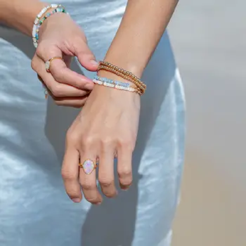 blue-opal-and-gold-chain-bracelet