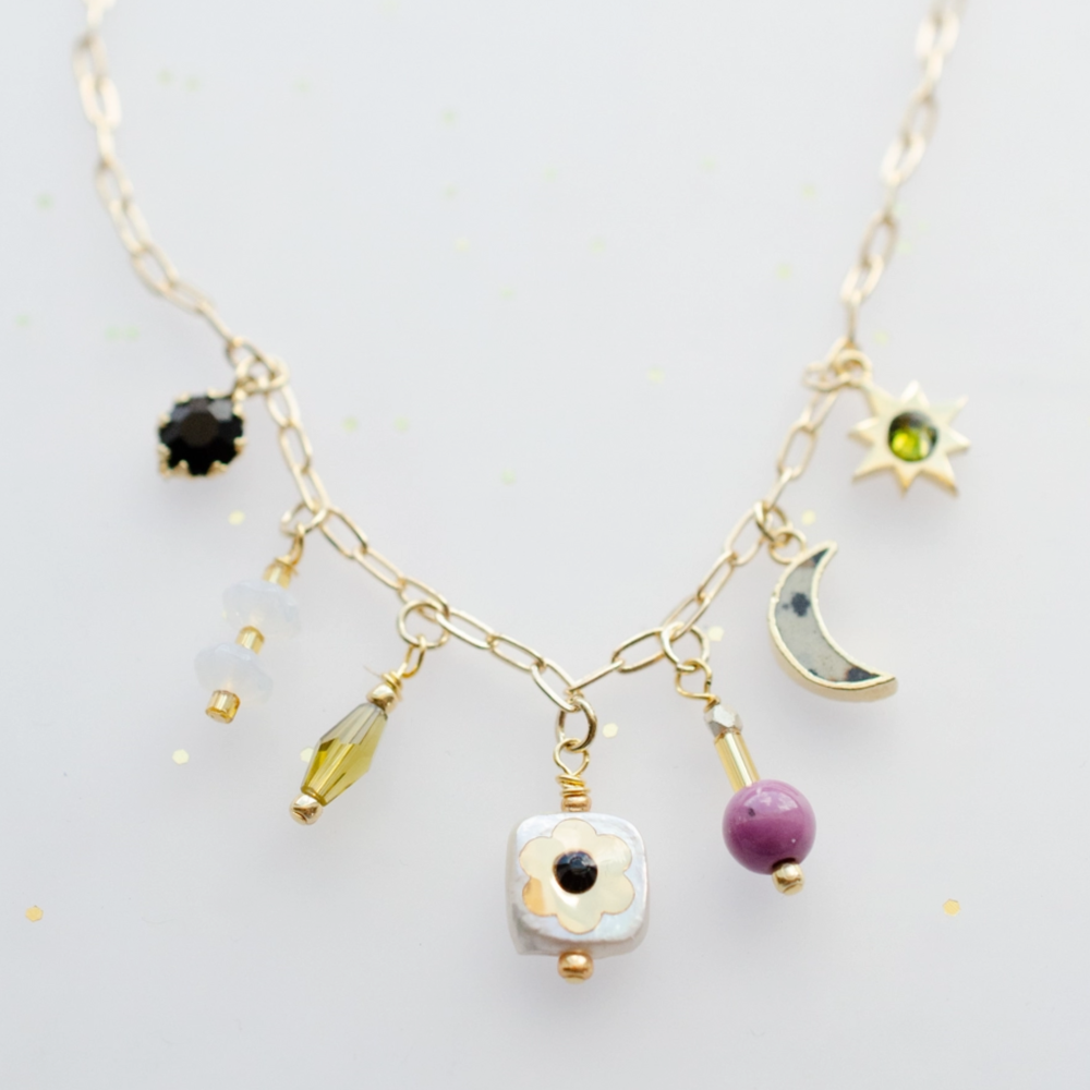 Dainty-Flower-Charm-Necklace