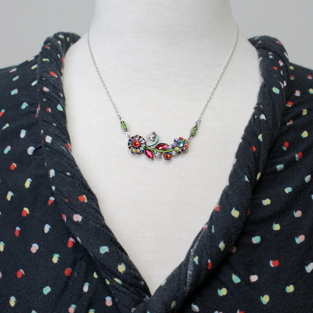 botanical-junia-necklace