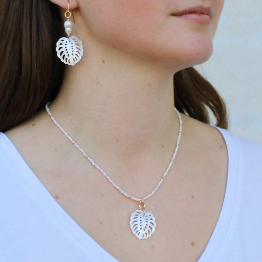 monstera-pearl-necklace-and-monstera-and-pearl-earrings