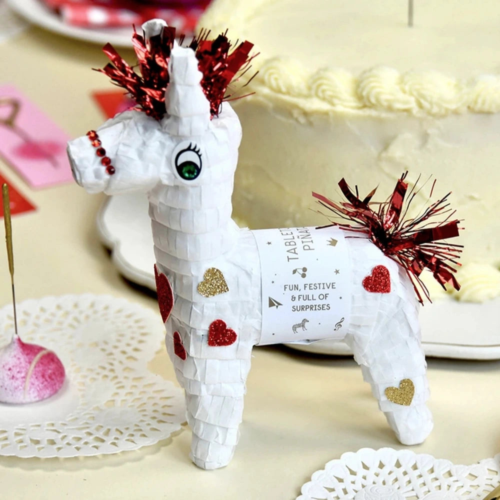 love-llama-refillable-mini-pinata