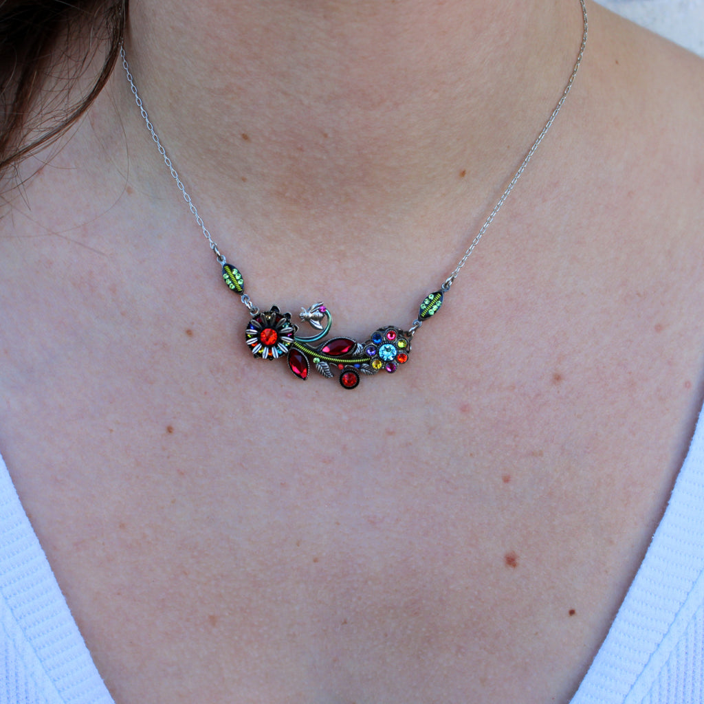 botanical-junia-necklace