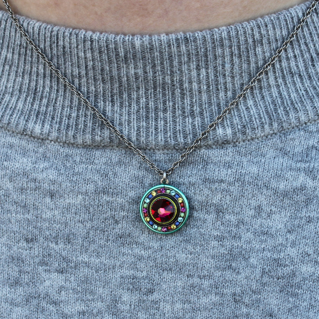 la-dolce-vita-multicolor-pendant-necklace